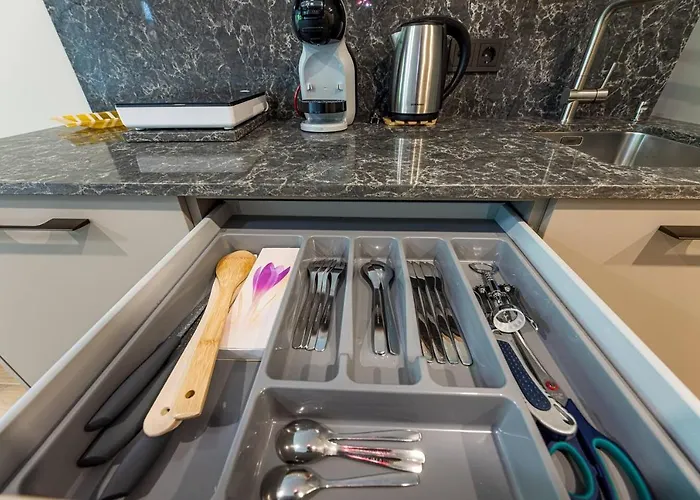 Sway In アパート パランガ